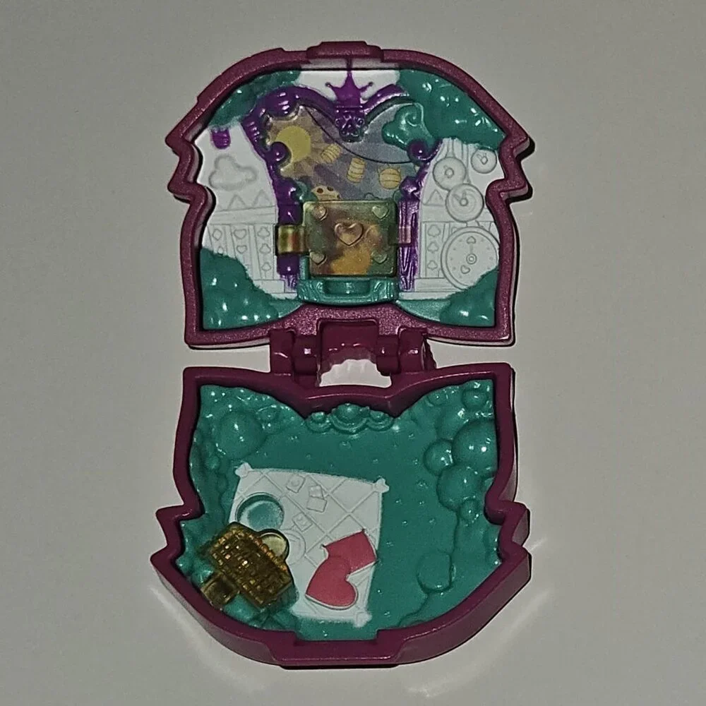 Shopkins Lil' Secrets Party Pop Ups Pink Cat Compact Girl Figure READ